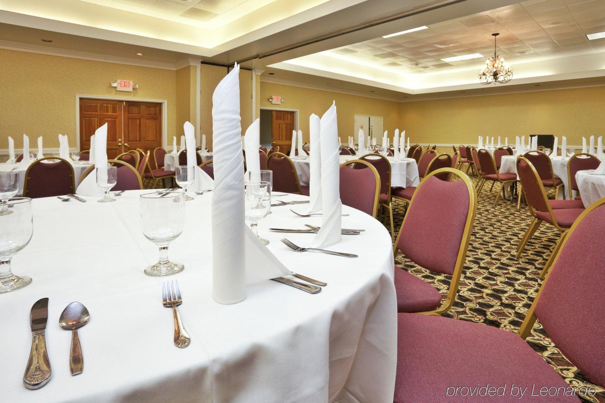Holiday Inn Lumberton By Ihg Buitenkant foto