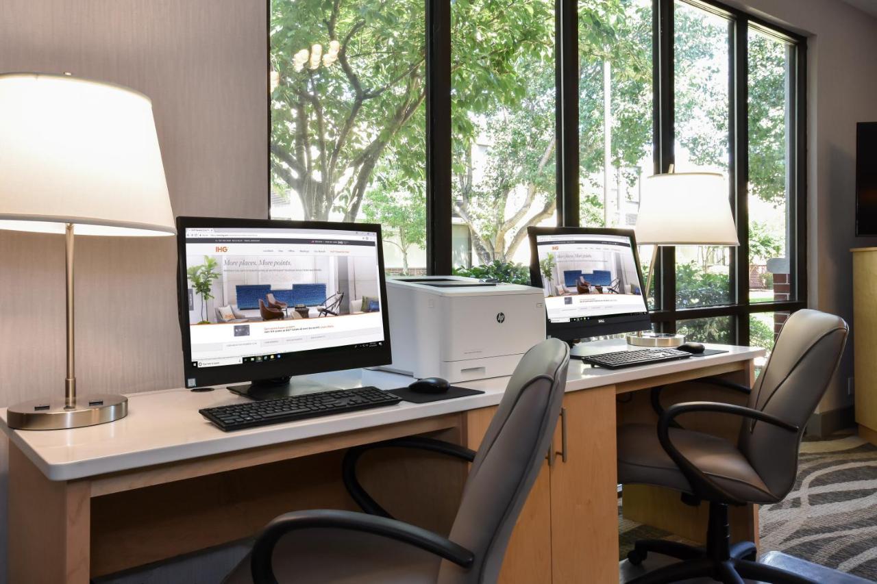 Holiday Inn Lumberton By Ihg Buitenkant foto